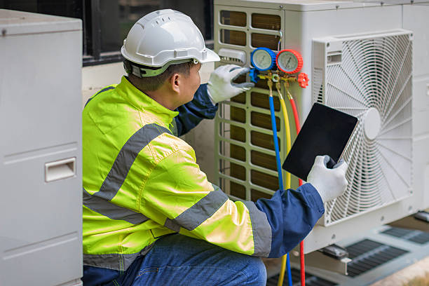 Professional Hvac Installation technician working in Hollis, OK